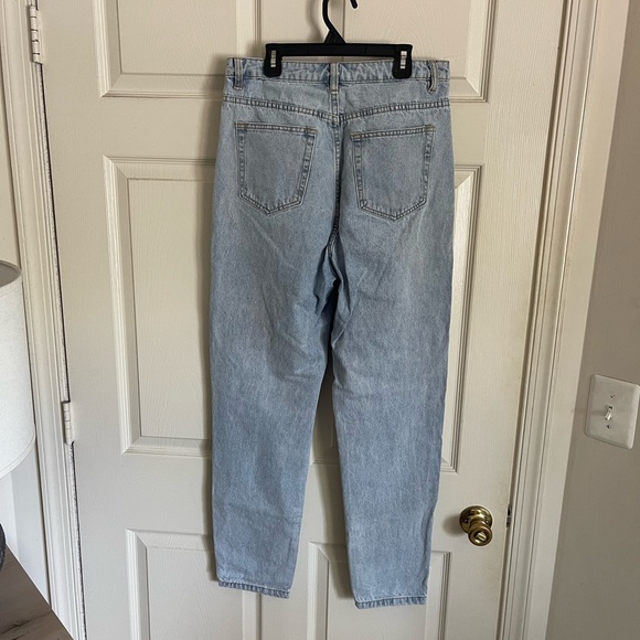 Missguided | Riot Mom Jean in Light Blue - MBLUE - Picture 6 of 6